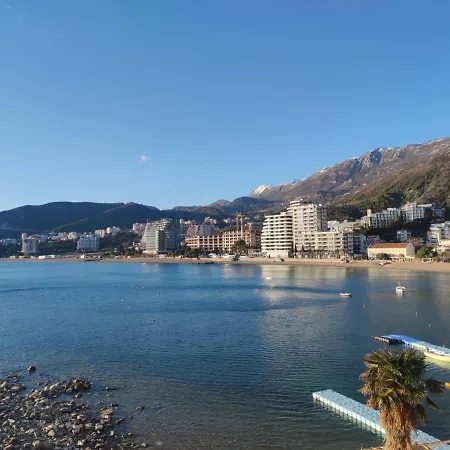 Luxury Astelmn Appartement Budva